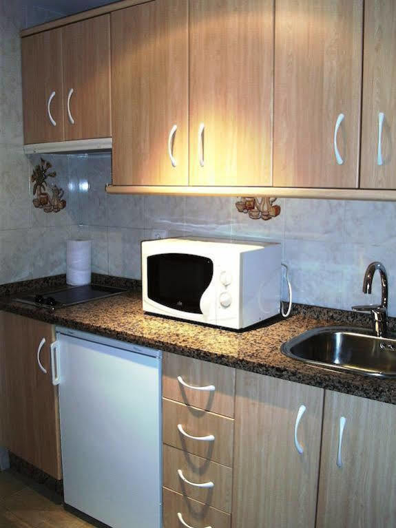 Vicenta Apartaments 토레몰리노스 외부 사진