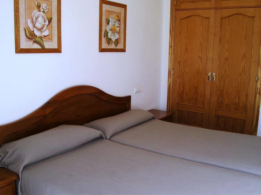 Vicenta Apartaments 토레몰리노스 외부 사진