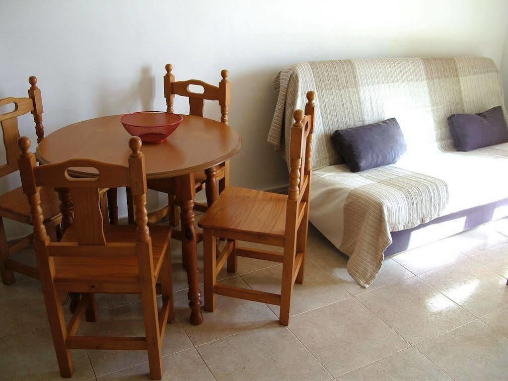 Vicenta Apartaments 토레몰리노스 외부 사진
